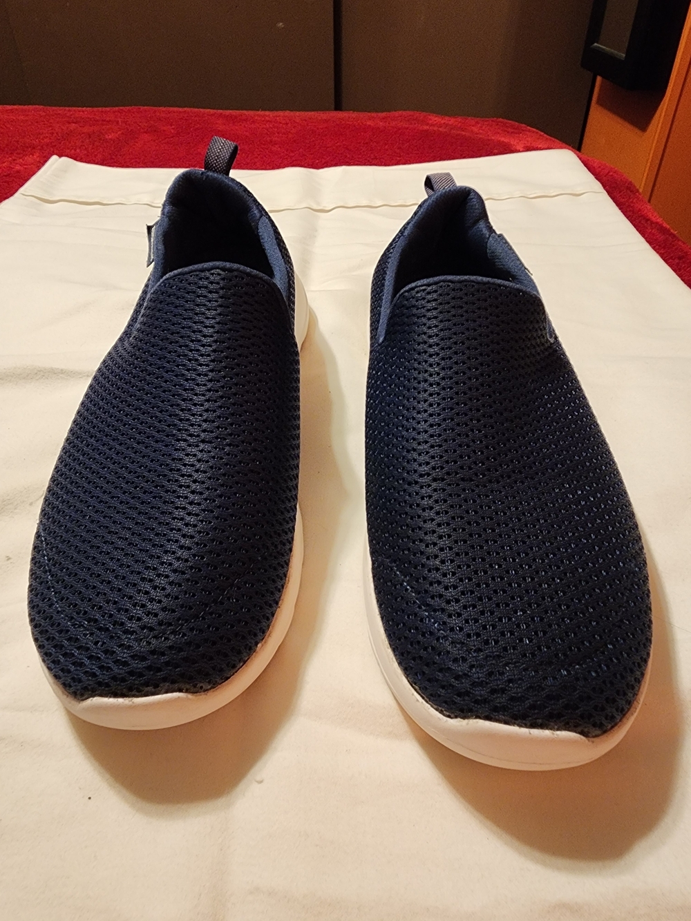 Skechers Women's Slip-On Mesh Sneakers in Navy Blue size 8.5